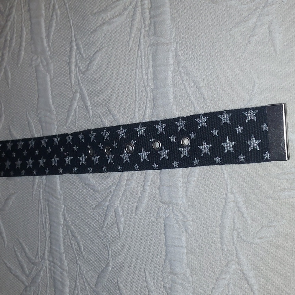 Belt - Picture 2 of 7
